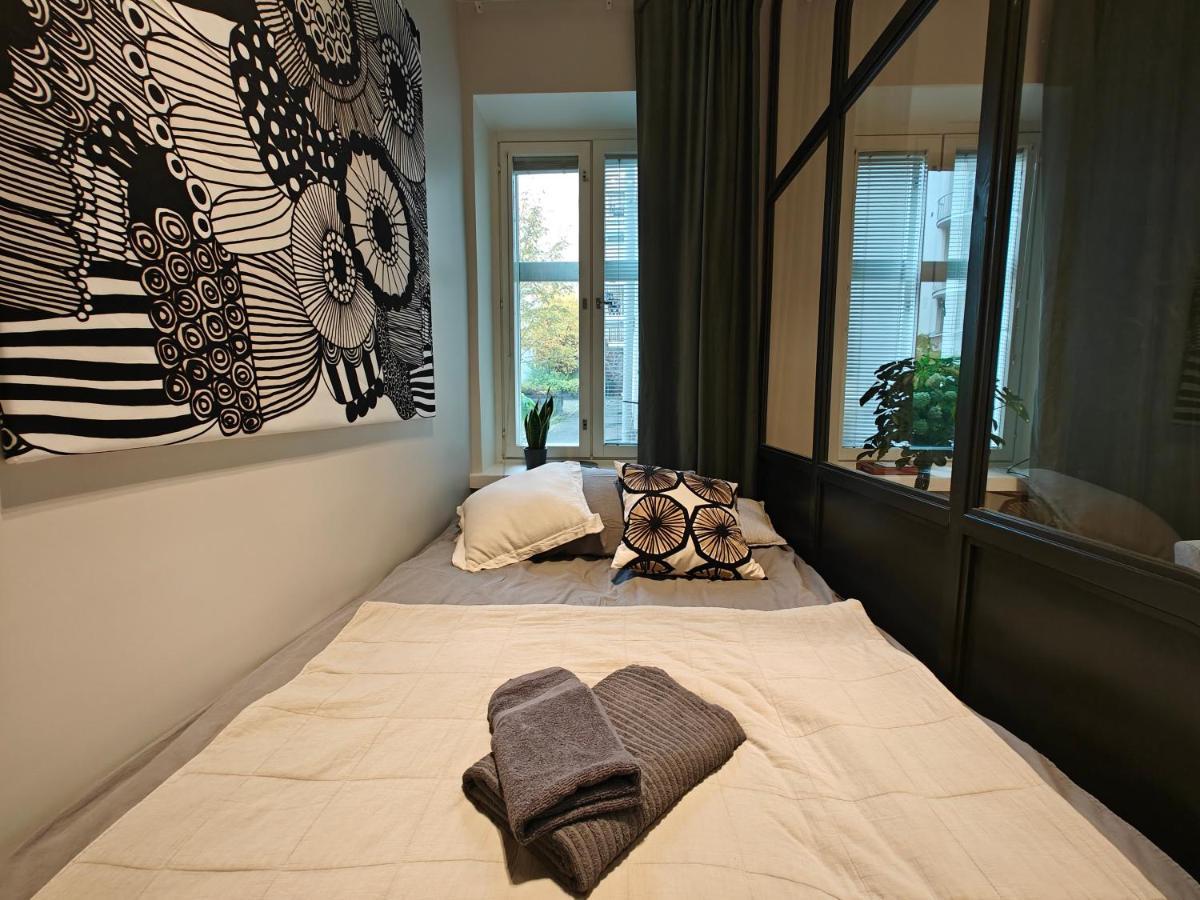 Design Studio In Kamppi Appartement Helsinki Buitenkant foto